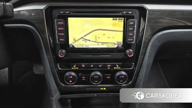 Volkswagen The New Passat 2018 Серебряный из Кореи, фото 5