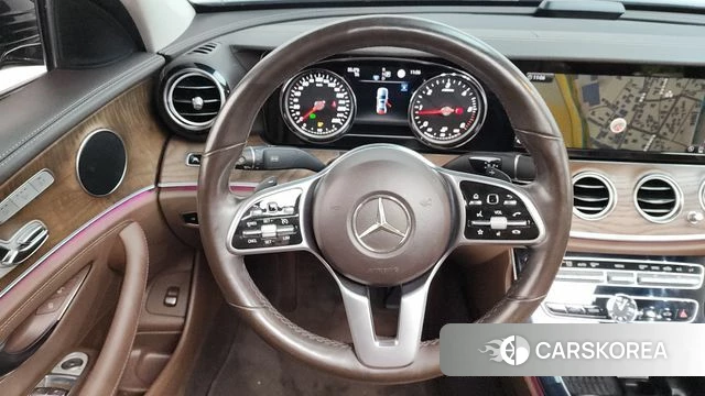Mercedes-Benz E-Class W213 2019 Черный из Кореи, фото 5
