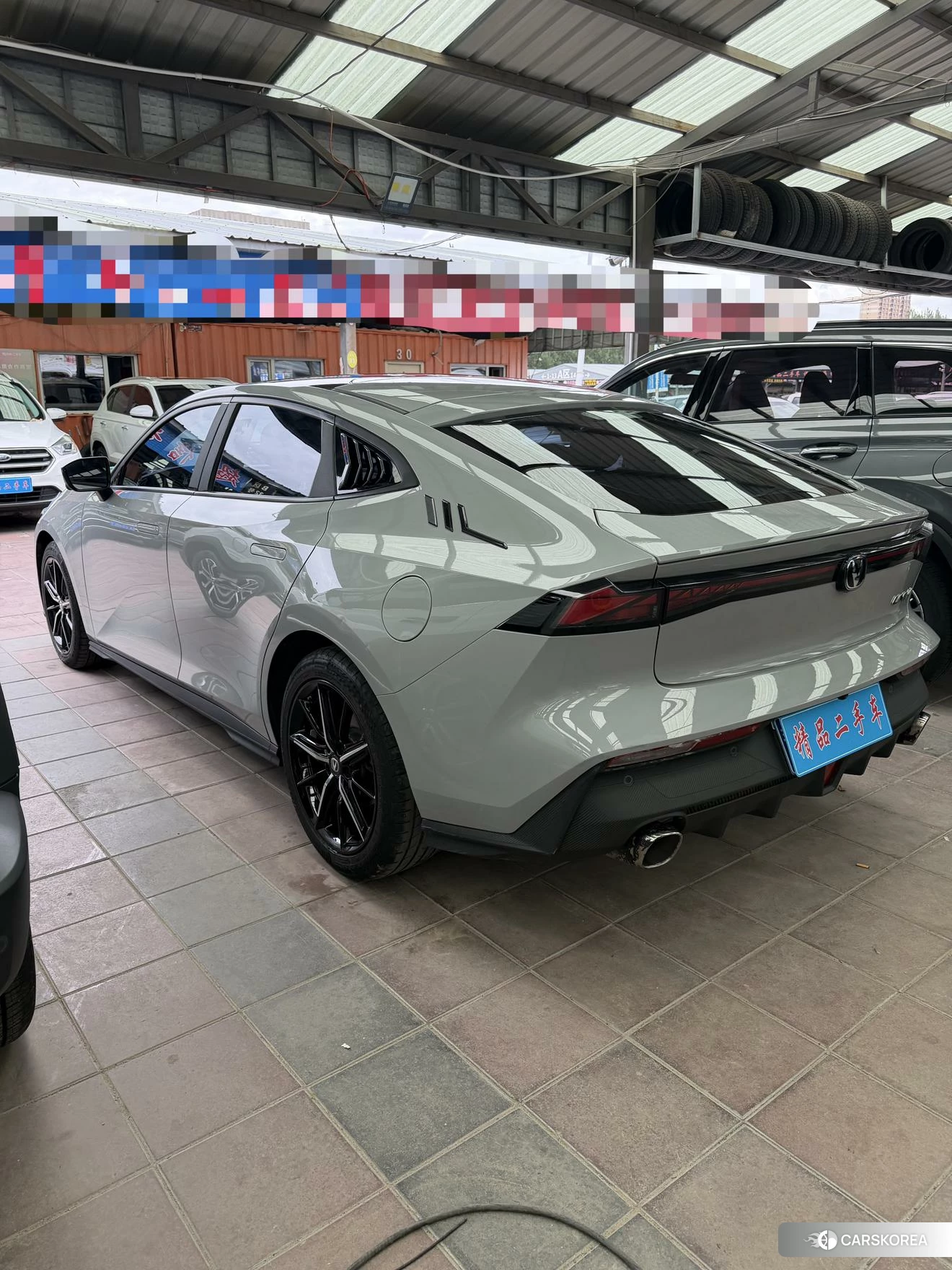 Chang'an UNI-V 2022 Темно-серый из Китая, фото 5