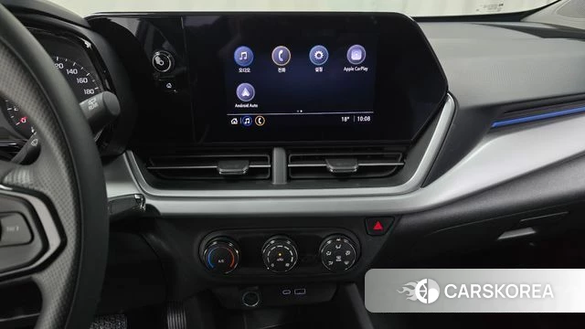 Chevrolet (GM Daewoo) Trax Crossover 2023 Белый из Кореи, фото 5