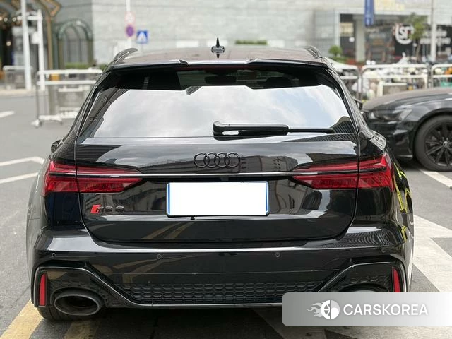 Audi RS 6 2021 Черный из Китая, фото 5