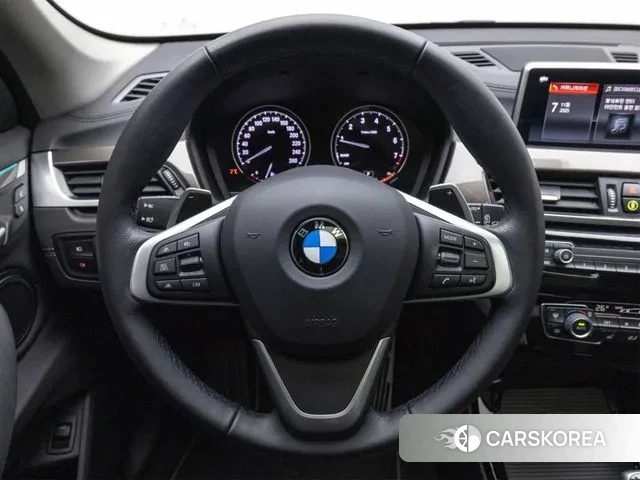 BMW X1 (F48) 2021 Черный из Кореи, фото 5