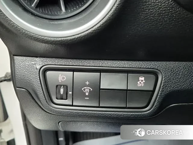 Kia The New K3 2nd generation 2022 Белый из Кореи, фото 5