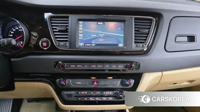 Kia The New Carnival 2019 Белый из Кореи, фото 5