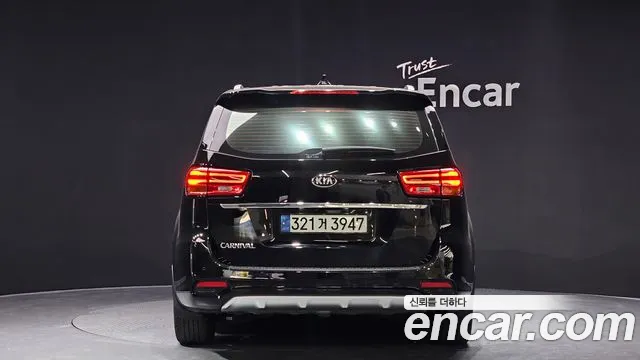Kia The New Carnival 2019 Черный из Кореи, фото 5