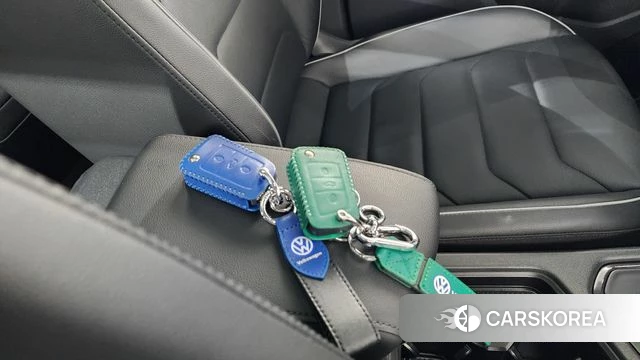 Volkswagen Tiguan second Generation 2023 Черный из Кореи, фото 5