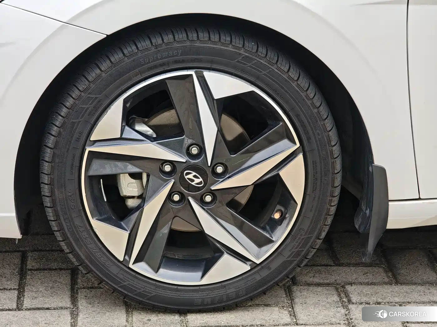 Hyundai Elantra 2022 Белый из Китая, фото 5