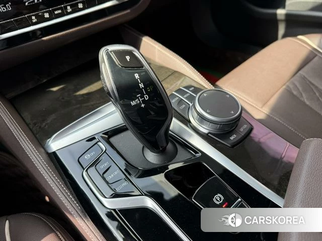 BMW 5 series 2021 Белый из Китая, фото 5