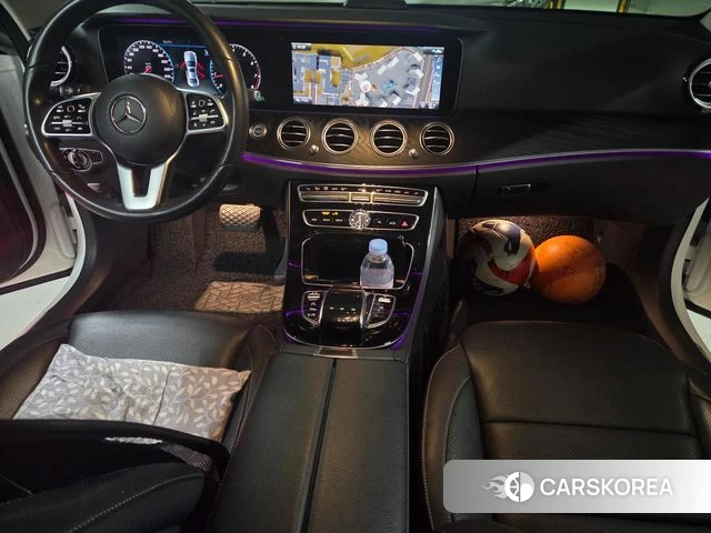 Mercedes-Benz E-Class W213 2020 Белый из Кореи, фото 5