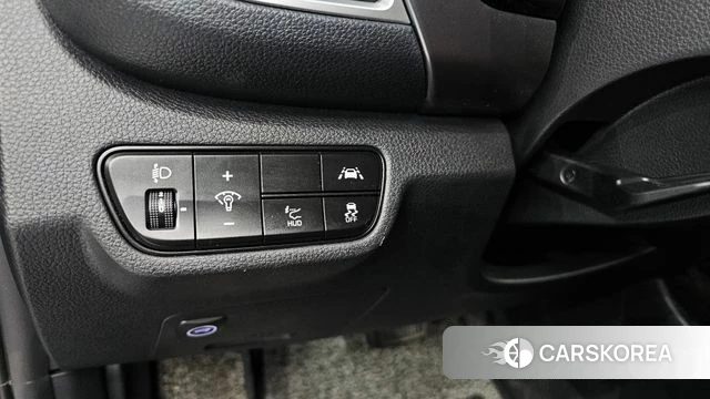 Kia Seltos 2021 Серый из Кореи, фото 5