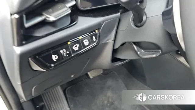 Kia Di Ol Nu Niro 2025 Белый из Кореи, фото 5