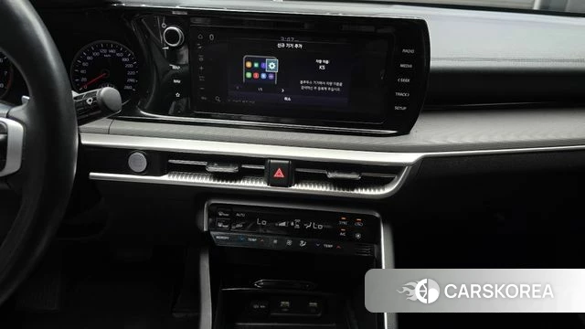 Kia K5 3rd generation 2022 Белый из Кореи, фото 5