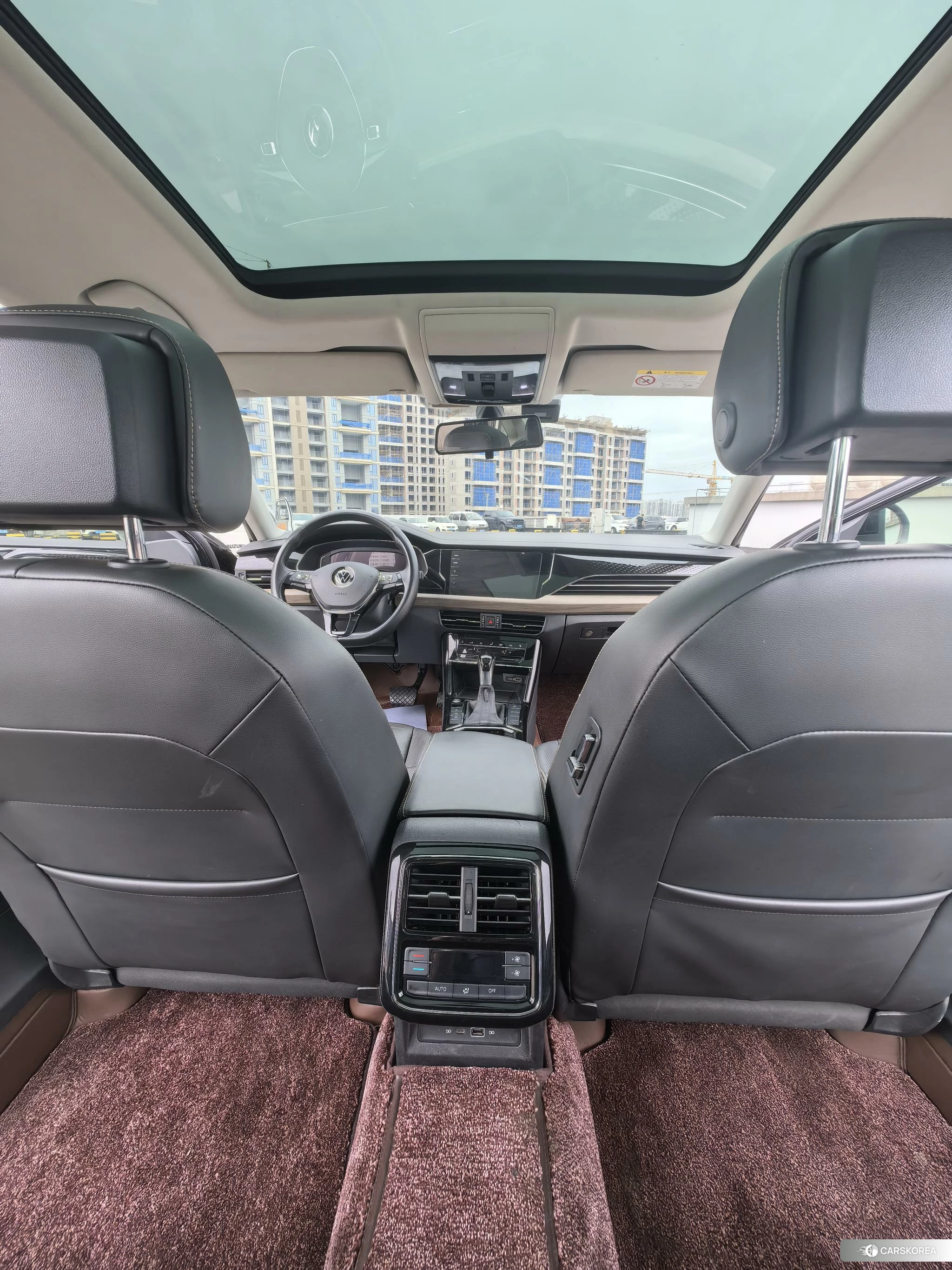 Volkswagen Passat 2021 Черный из Китая, фото 5