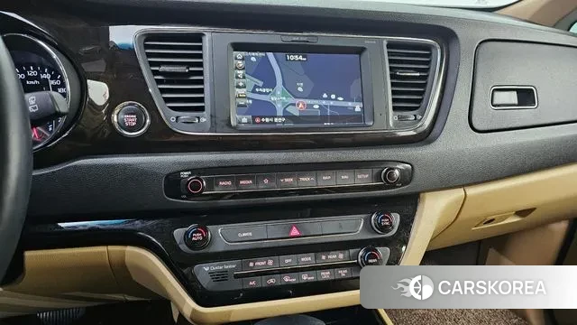 Kia The New Carnival 2019 Белый из Кореи, фото 5