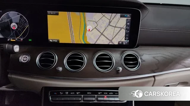 Mercedes-Benz E-Class W213 2020 Черный из Кореи, фото 5