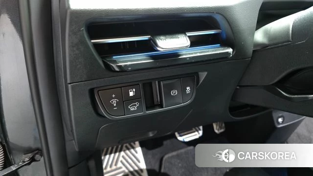 Kia EV6 2023 Серый из Кореи, фото 5