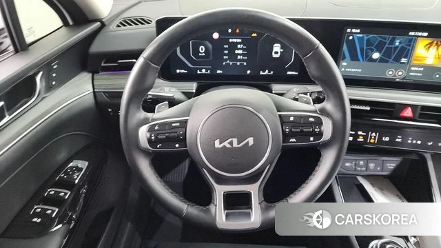 Kia The New K5 3rd generation 2023 Белый из Кореи, фото 5