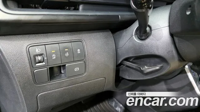 Hyundai Staria 2022 Серебряный из Кореи, фото 5