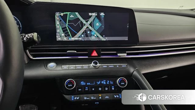 Hyundai The New Avante Hybrid (CN7) 2023 Белый из Кореи, фото 5