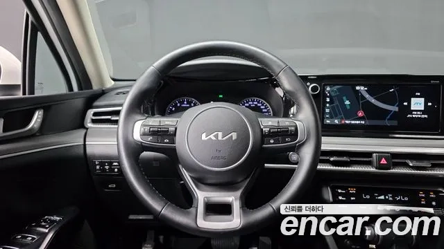 Kia K5 3rd generation 2022 Белый из Кореи, фото 5