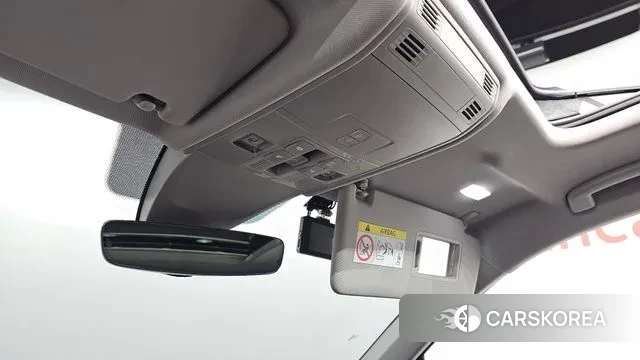 Volkswagen Tiguan second Generation 2022 Белый из Кореи, фото 5