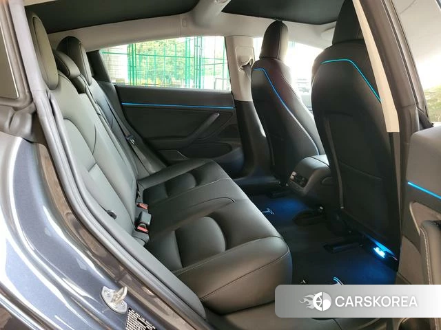 Tesla Model 3 2020 Темно-серый из Китая, фото 5