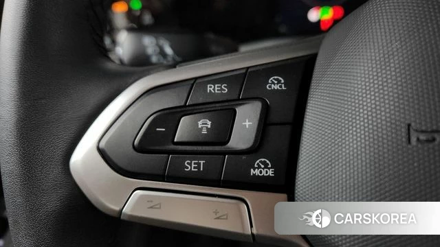 Volkswagen Golf 8th Generation 2025 Серый из Кореи, фото 5