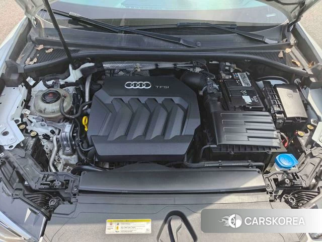 Audi Q3 2019 Белый из Китая, фото 5