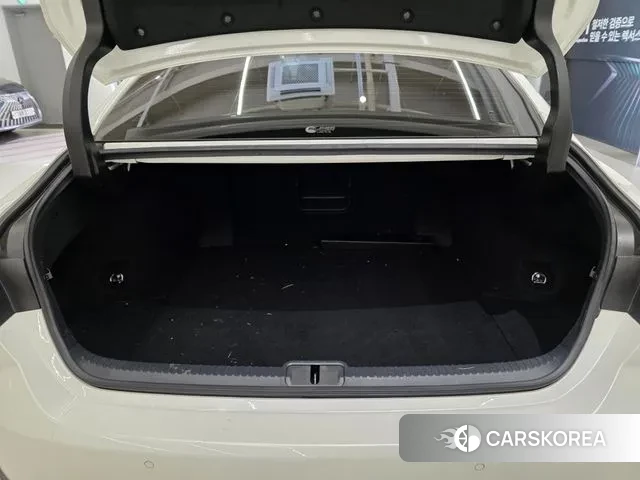 Lexus ES300h 7th generation 2020 Белый из Кореи, фото 5