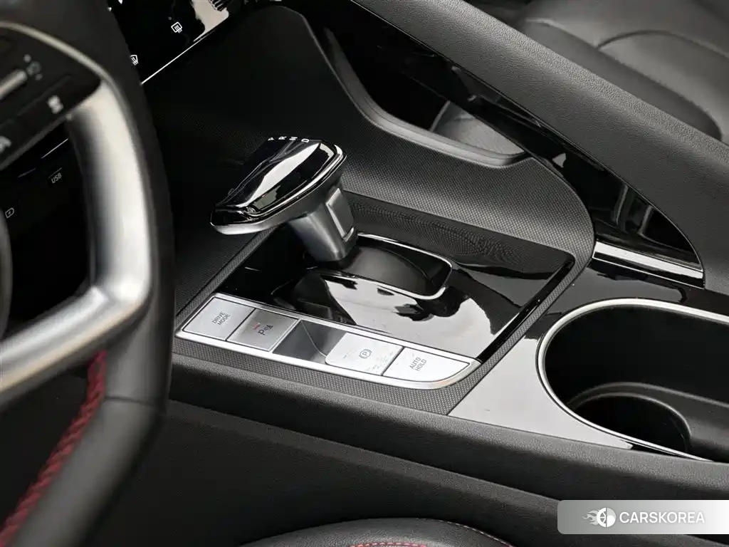 Hyundai Elantra 2022 Silver/gray из Китая, фото 5
