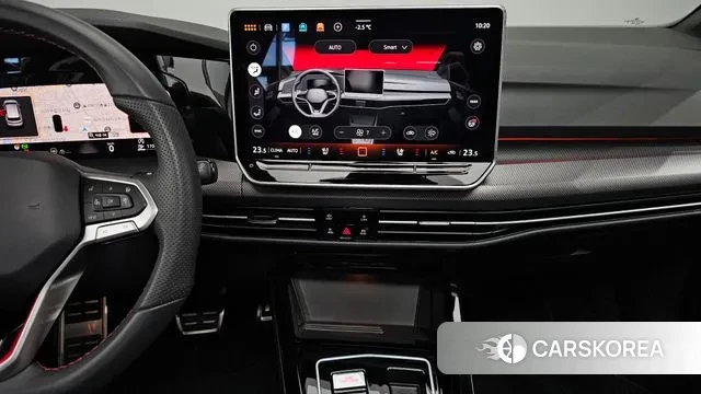 Volkswagen Golf 8th Generation 2025 Белый из Кореи, фото 5