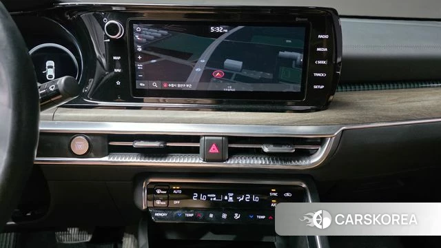 Kia K5 3rd generation 2021 Серый из Кореи, фото 5