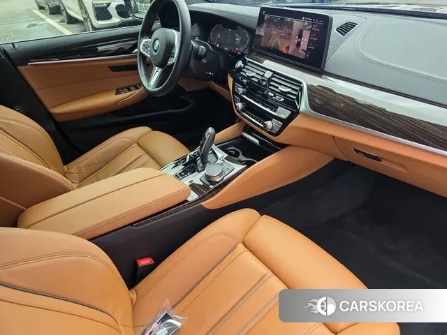 BMW 5 Series (G30) 2021 Синий из Кореи, фото 5