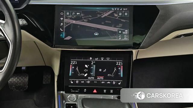 Audi e-Tron 2020 Темно-зеленый из Кореи, фото 5