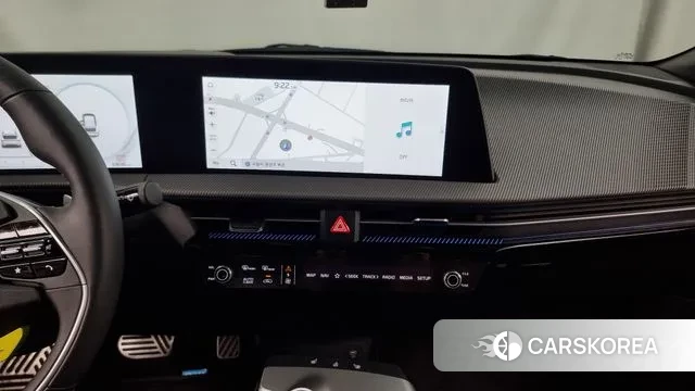 Kia EV6 2023 Белый из Кореи, фото 5