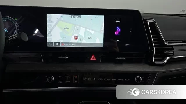 Kia Sportage 5th Generation Hybrid 2023 Белый из Кореи, фото 5