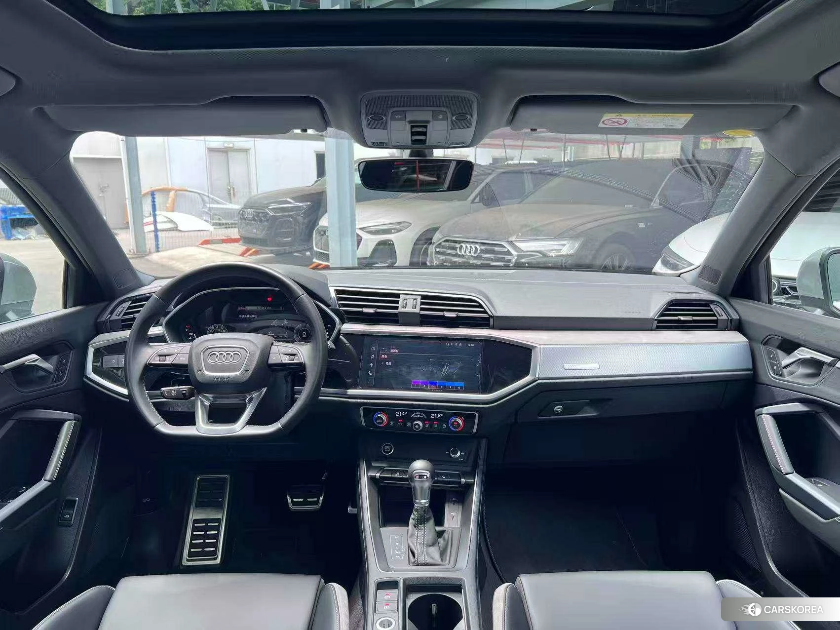 Audi Q3 2023 Темно-серый из Китая, фото 5