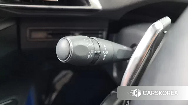 Peugeot 3008 second generation 2019 Белый из Кореи, фото 5