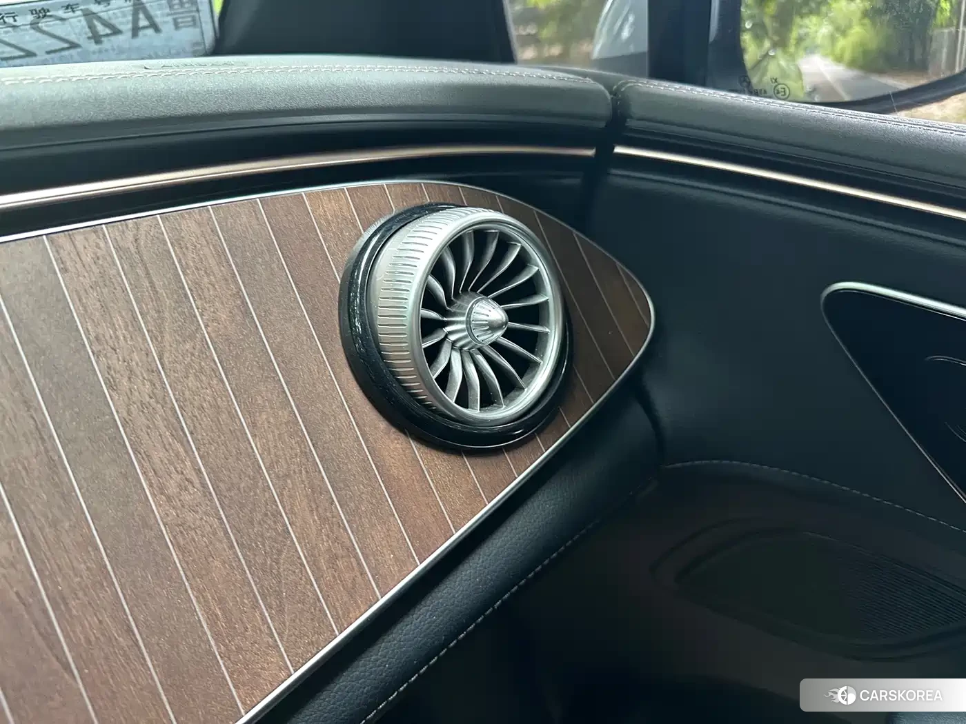 Mercedes-Benz EQE 2023 Silver/gray из Китая, фото 5