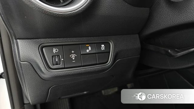 Kia The New K3 2nd generation 2021 Белый из Кореи, фото 5