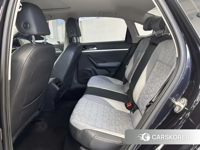 Volkswagen Lavida 2022 Черный из Китая, фото 5