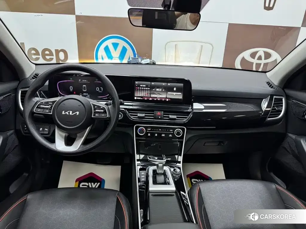 Kia Seltos 2024 Белый из Китая, фото 6