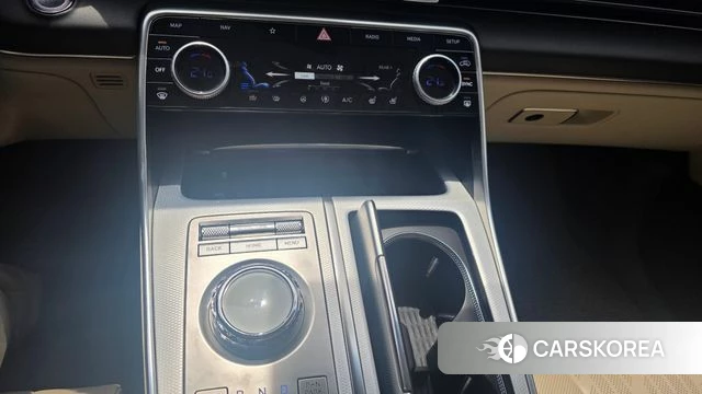 Genesis GV80 2023 Белый из Кореи, фото 5