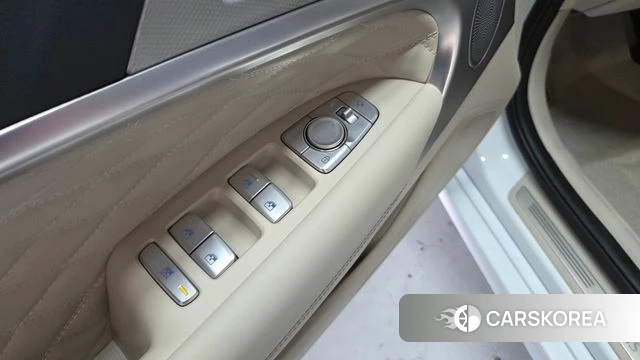 Genesis The New G70 2023 Белый из Кореи, фото 5