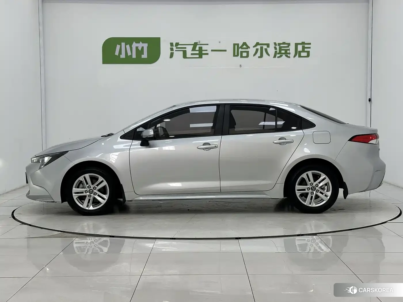 Toyota Levin 2023 Silver/gray из Китая, фото 5