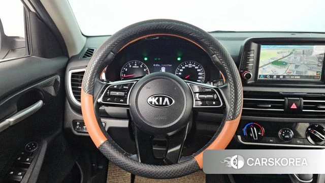 Kia Seltos 2021 Белый из Кореи, фото 5