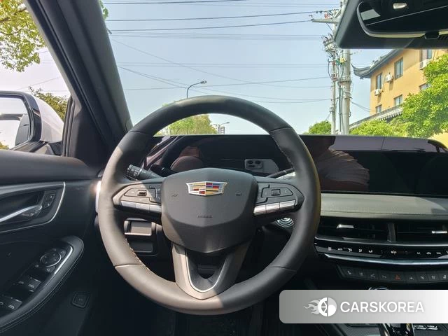 Cadillac CT5 2024 Белый из Китая, фото 5