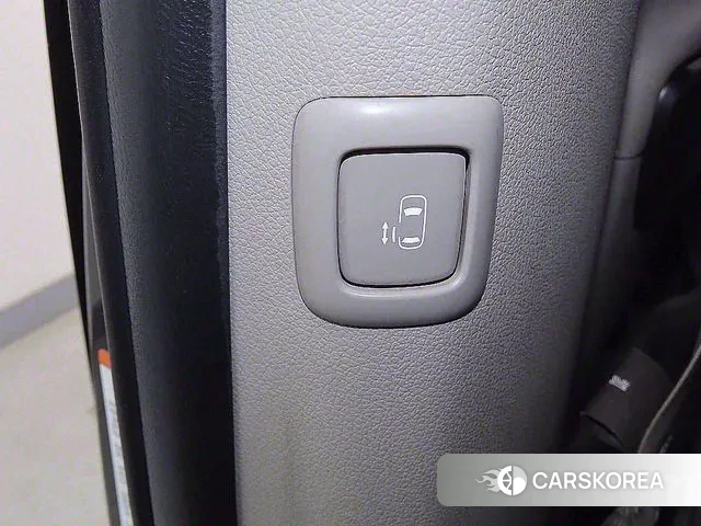 Kia The New Carnival 2018 Черный из Кореи, фото 5