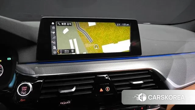 BMW 5 Series (G30) 2018 Синий из Кореи, фото 5