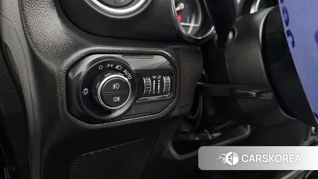 Jeep Wrangler (JL) 2023 Черный из Кореи, фото 5